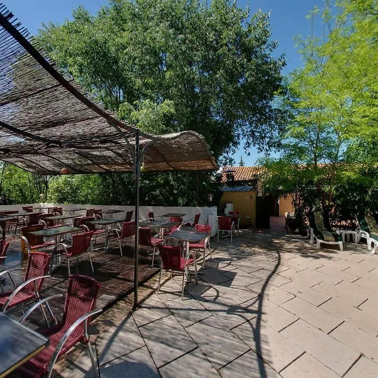 Hotel La Maillane La Penne-sur-Huveaune